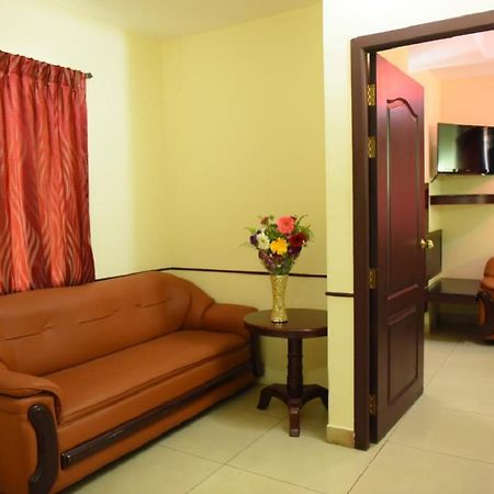 Chendhoor Residency Hotel Tiruchirappalli Exterior photo